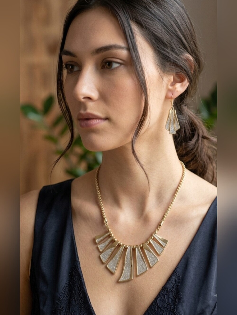 Gold Tone Statement Fan Pendant Necklace - Women's Fashion Jewelry